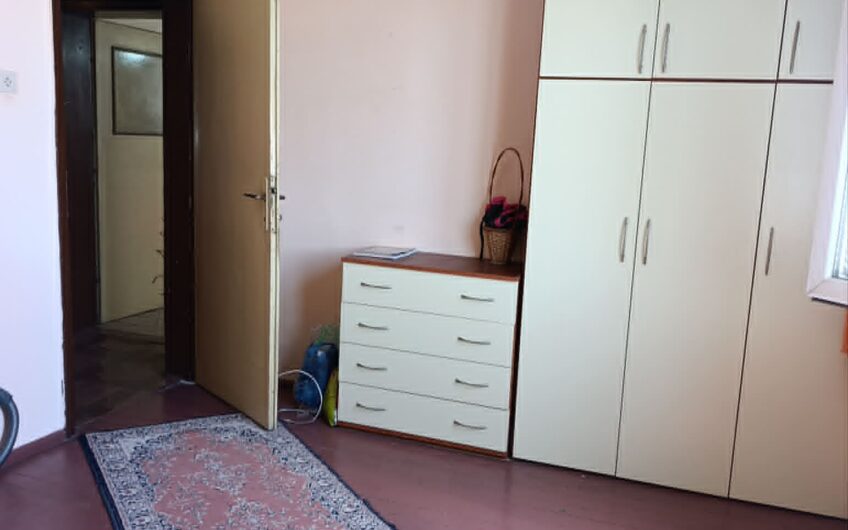 Етаж от къща в град Карлово