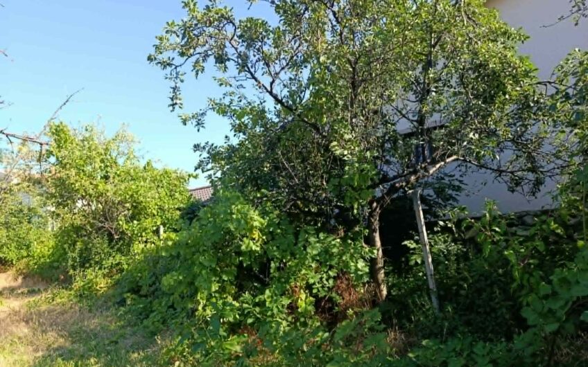 ПАРЦЕЛ В ЦЕНТЪРА НА ГРАД СОПОТ
