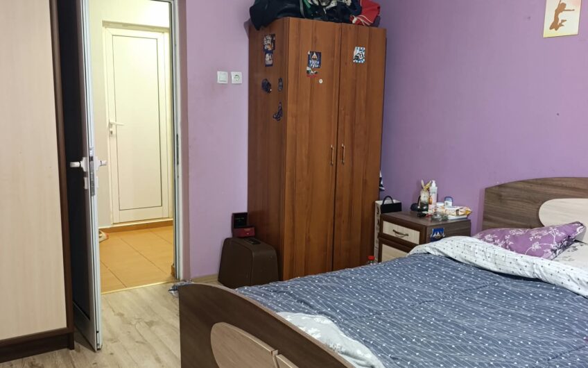 Етаж от къща в град Сопот